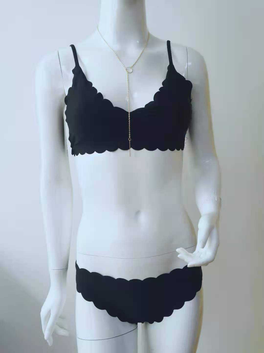 Sleek solid lace slimming split bikinis