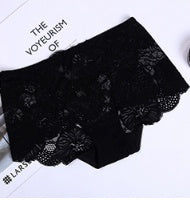 Sensual lace underwear