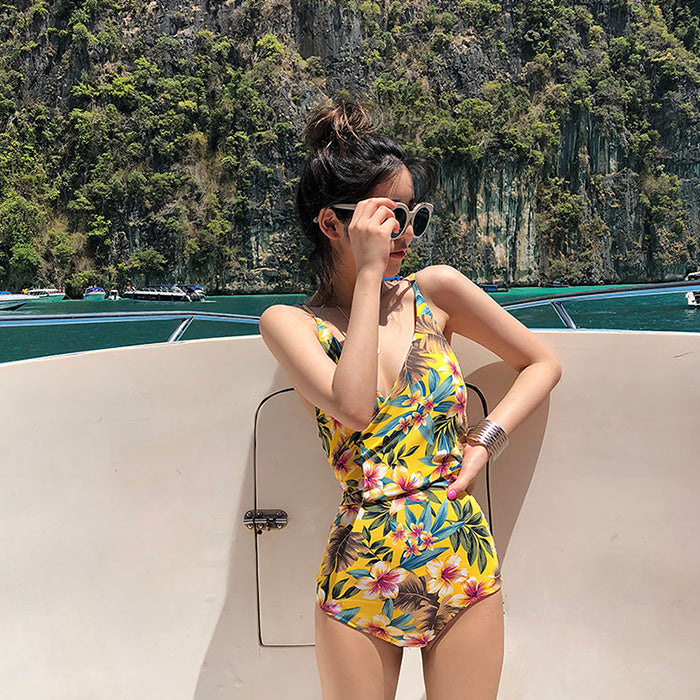 Sultry deep V-neck printed lace-up bikinis