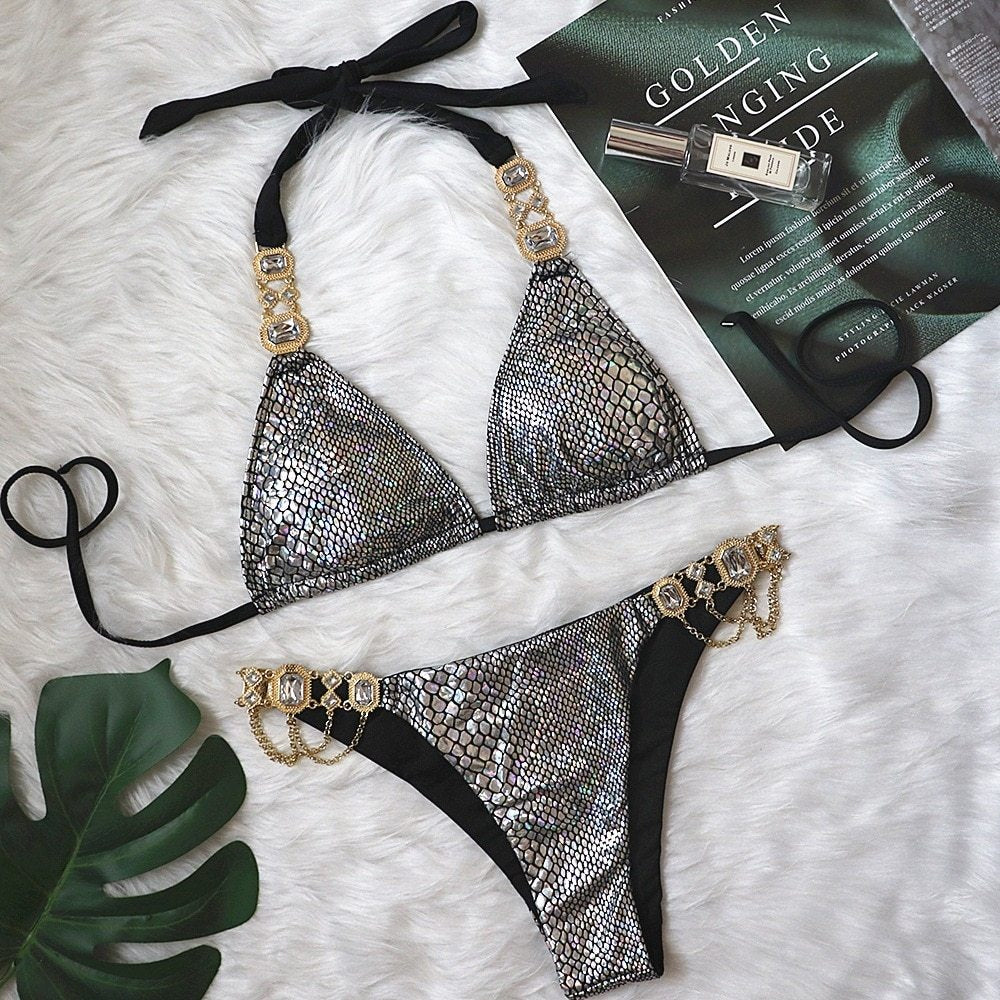 Solid color diamond bandage split bikini sets