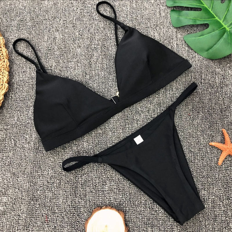 Solid color gathered V-back split bikini sets