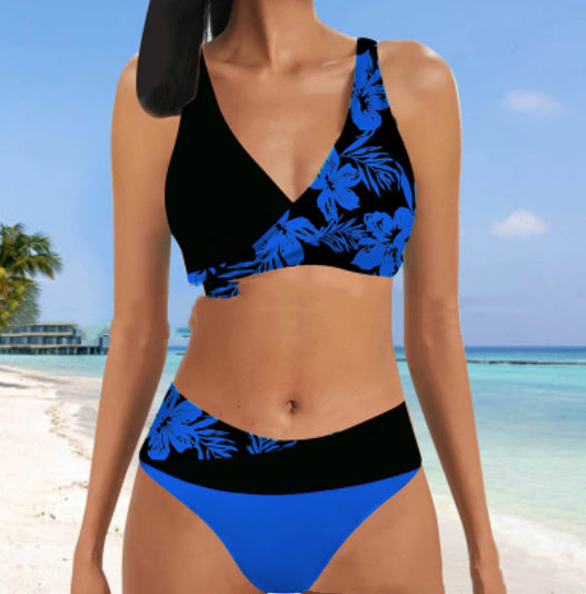 Seductive split triangle halter lace-up printed bikinis