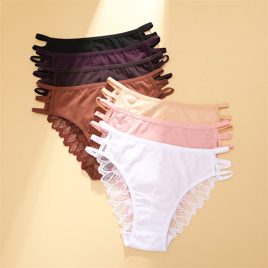 Low-waist lace cotton underwear with delicate stitching