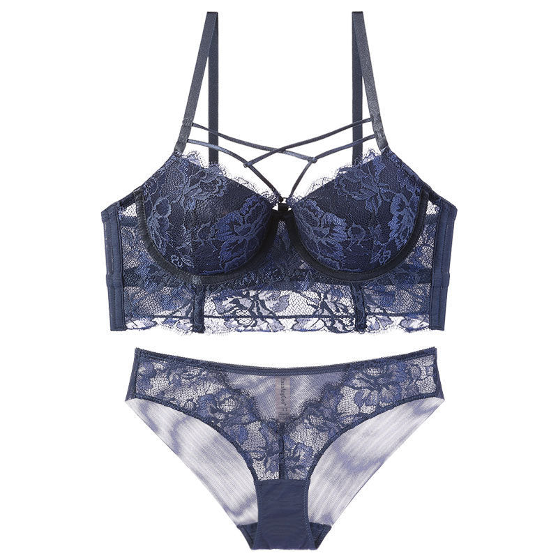 Sensual lace underwear sets with details