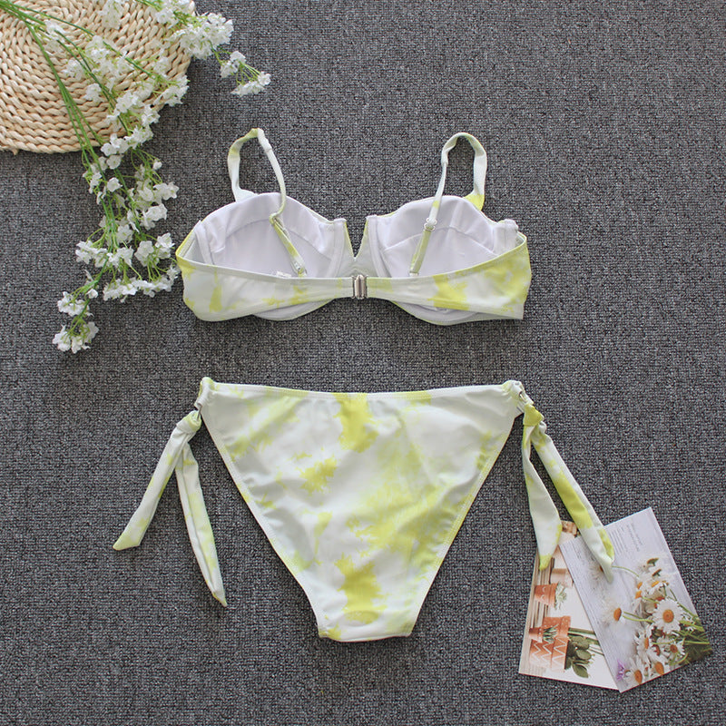 Seductive tie-dyed V-neck underwire split bikinis
