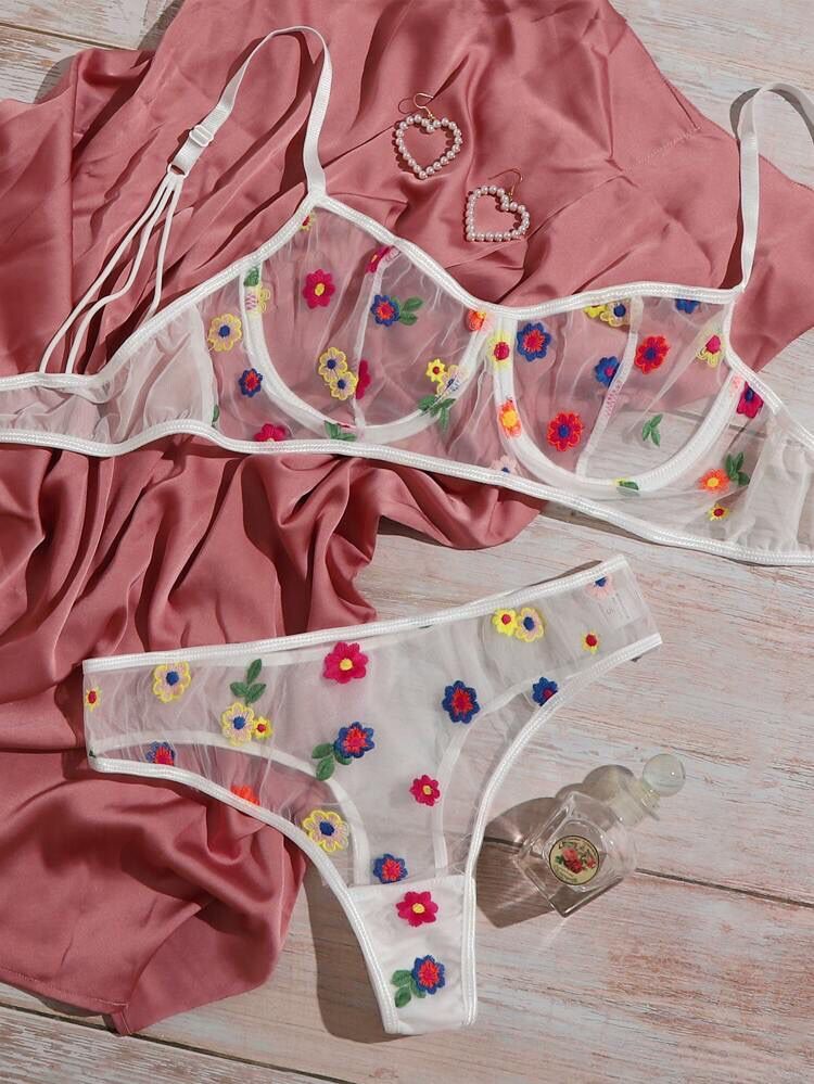 Lace ribbon sling lingerie with steel ring