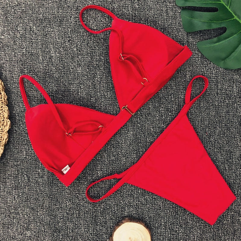 Solid color gathered V-back split bikini sets