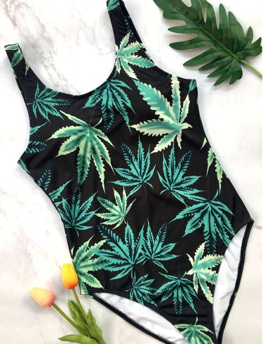 Chic leaf print bikini set