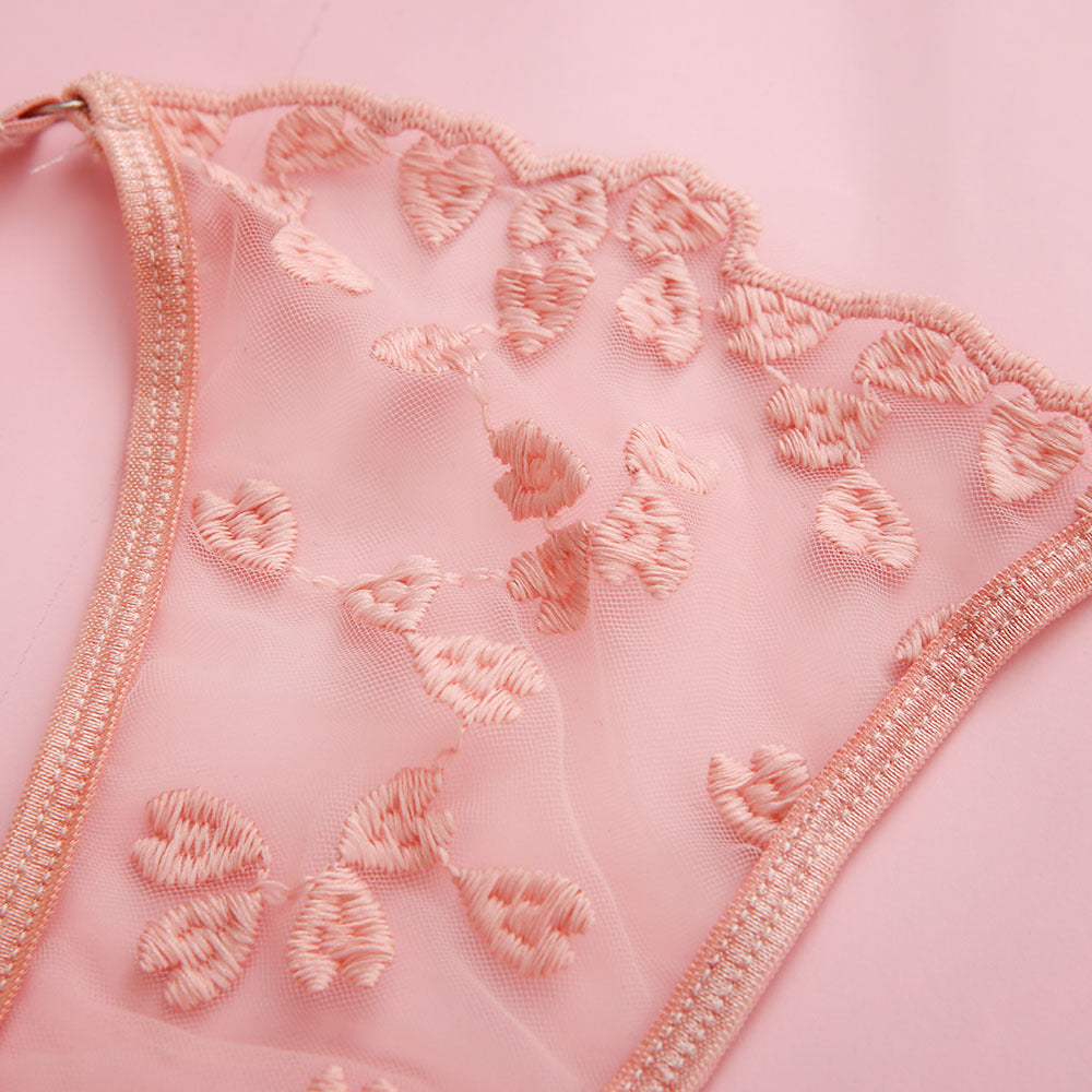Three-piece lingerie sets with lace embroidery