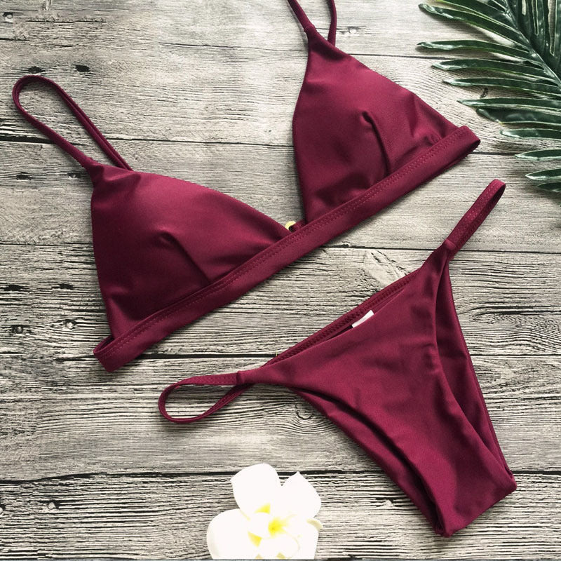 Solid color gathered V-back split bikini sets