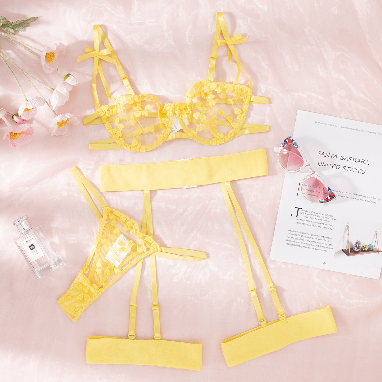 Three-piece lingerie sets with lace embroidery