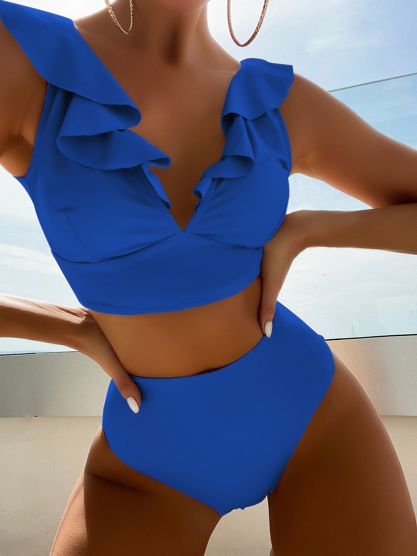 Flirty flounced V-neck high-waist split bikinis