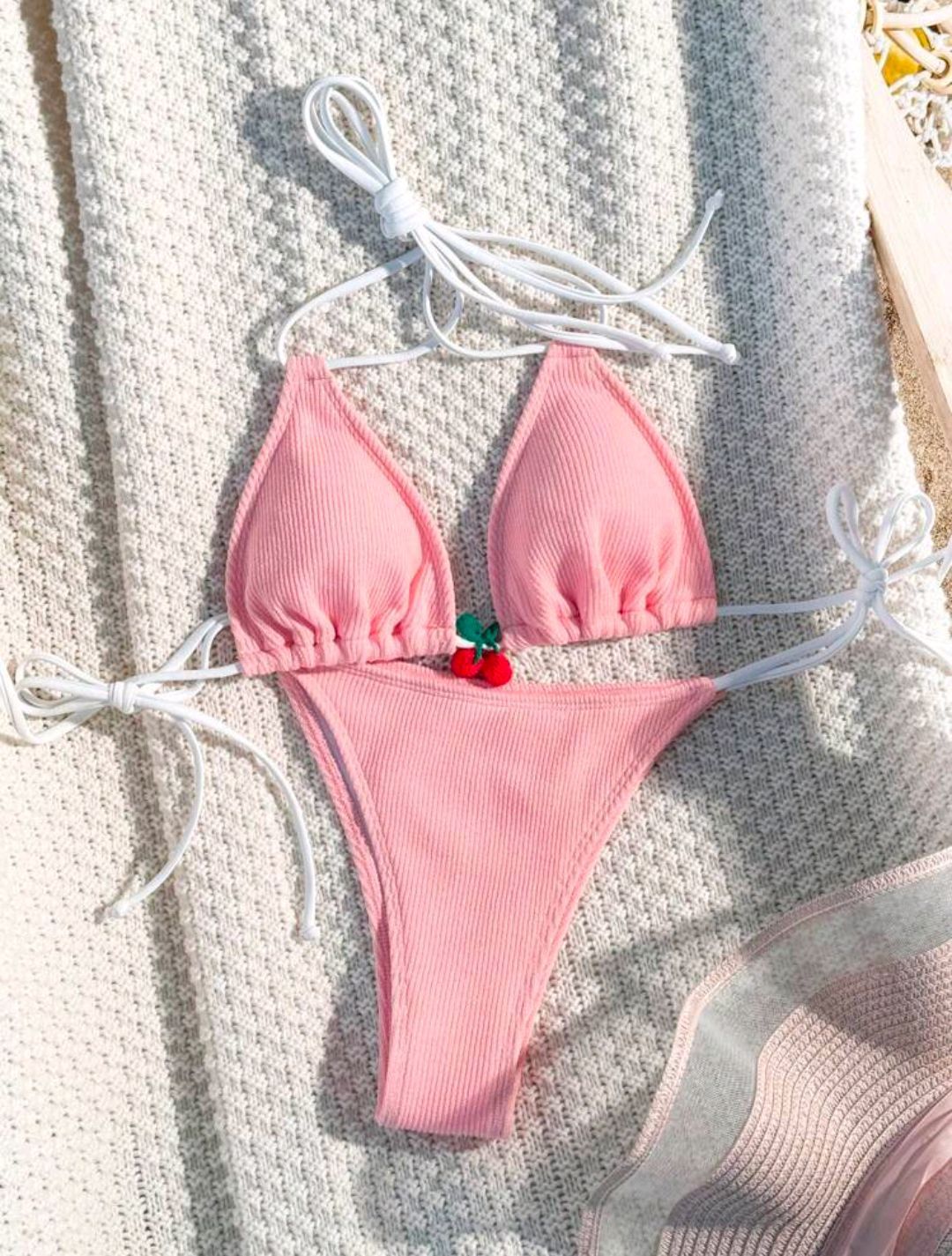 Sensual cross-border beach holiday bikinis