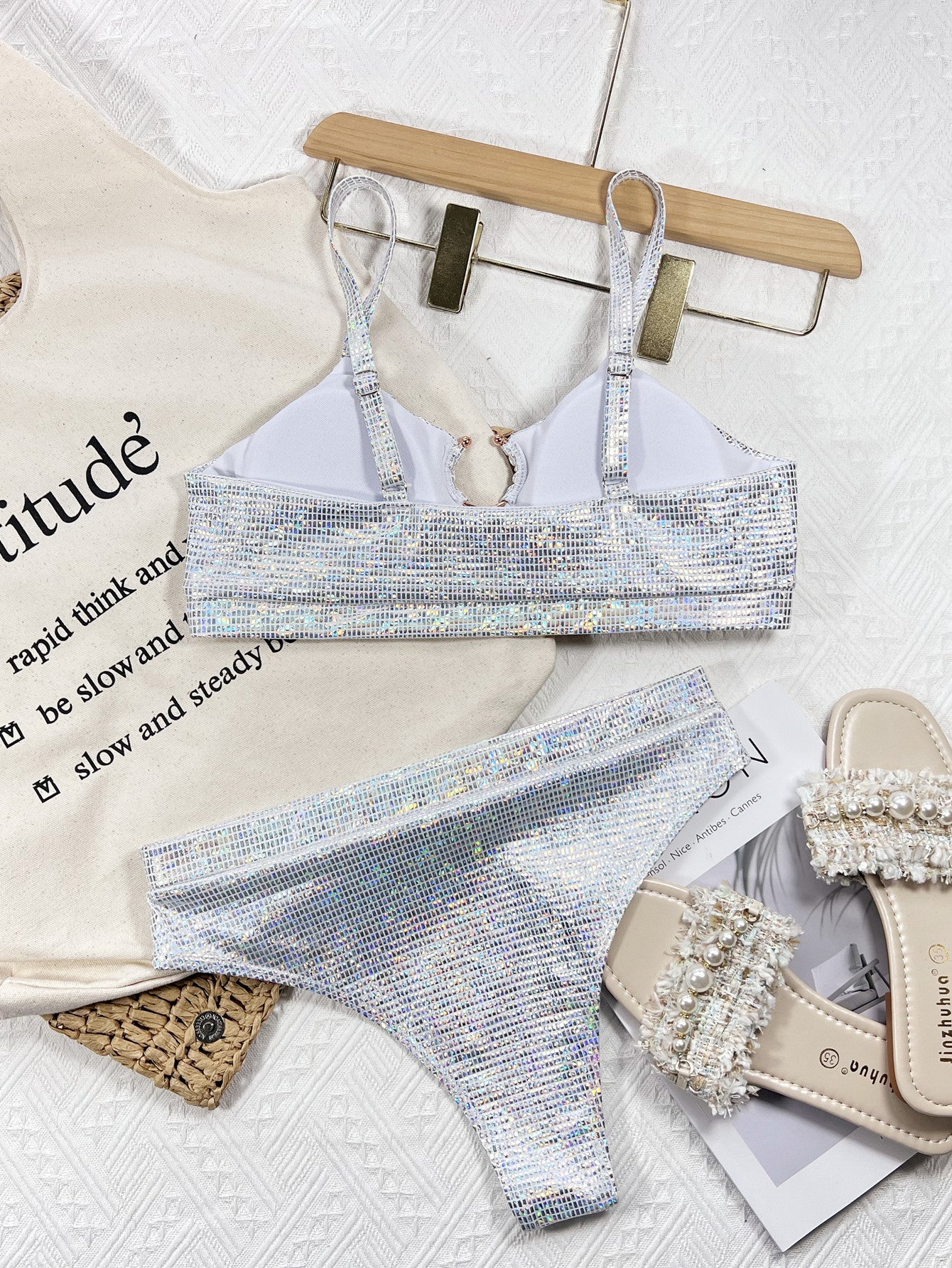 Radiant solid-color separated bikinis